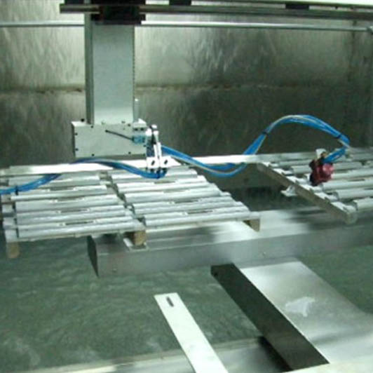 Reciprocating automatic spraying equipment